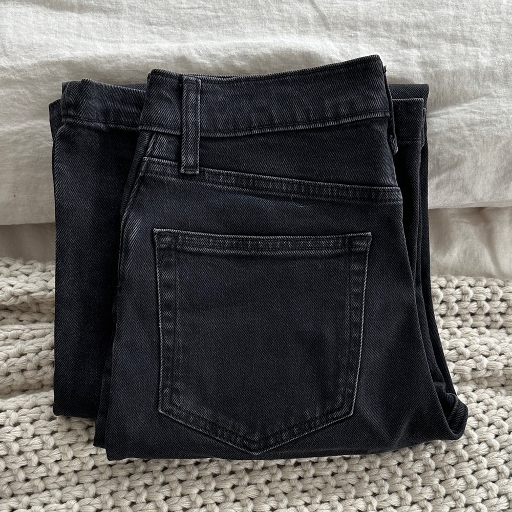 Gap High Rise Stride Jeans in Black, size 00/24 worn once